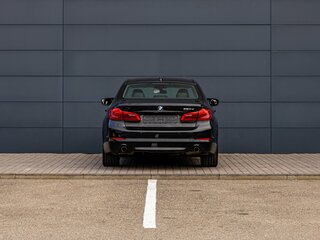 2018 BMW 5 серии 520d VII (G30/G31/G38), чёрный, 3355000 рублей, вид 5