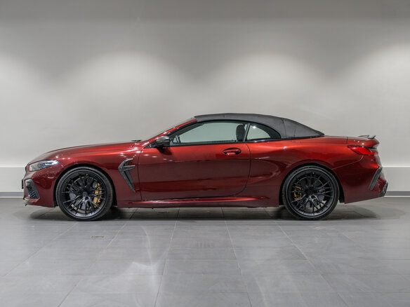 2020 BMW M8 Competition I (F91/F92/F93), красный, 9800000 рублей - вид 8
