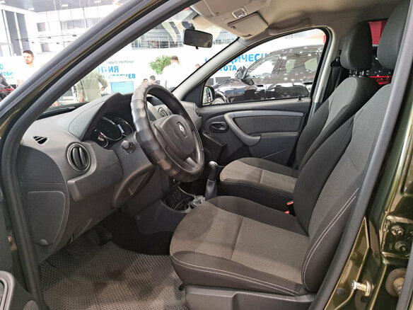 2018 Renault Duster I Рестайлинг, зелёный - вид 15