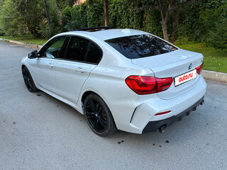 2021 BMW 1 серии 125i III (F52) Рестайлинг, белый, 3490000 рублей, вид 4