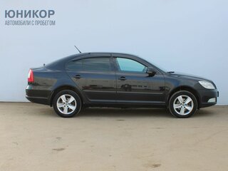 2011 Skoda Octavia II (A5) Рестайлинг, чёрный, 629000 рублей, вид 4