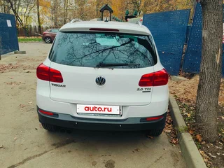 2012 Volkswagen Tiguan I Рестайлинг, белый, 1400000 рублей, вид 3