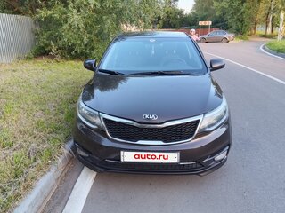 2015 Kia Rio III Рестайлинг, коричневый, 800000 рублей, вид 1