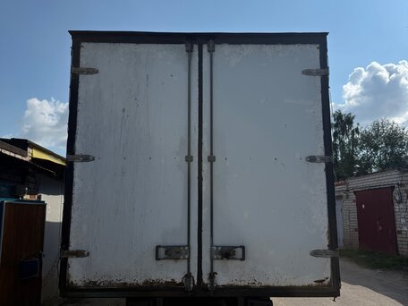2013 Foton Auman BJ10xx, красный, 1100000 рублей, вид 4