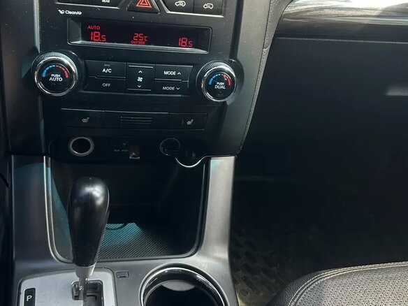 2010 Kia Sorento II, чёрный, 1250000 рублей - вид 11