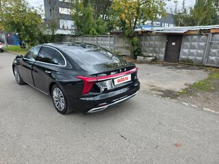 2024 Hongqi H5 II, чёрный, 2700000 рублей, вид 4