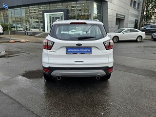 2016 Ford Kuga II Рестайлинг, белый, 1460000 рублей, вид 5