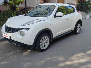 2014 Nissan Juke I, белый, 750000 рублей, вид 2