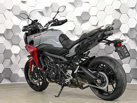 2021 Yamaha MT-09 Tracer (FJ-09), серый, 949000 рублей - вид 7