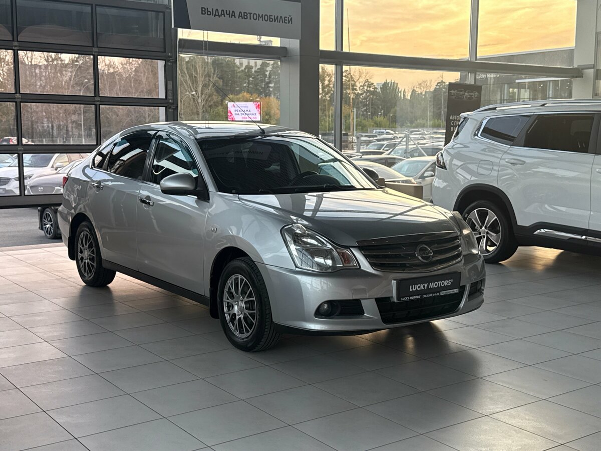 Открыть фотографии: Nissan Almera III (G15)