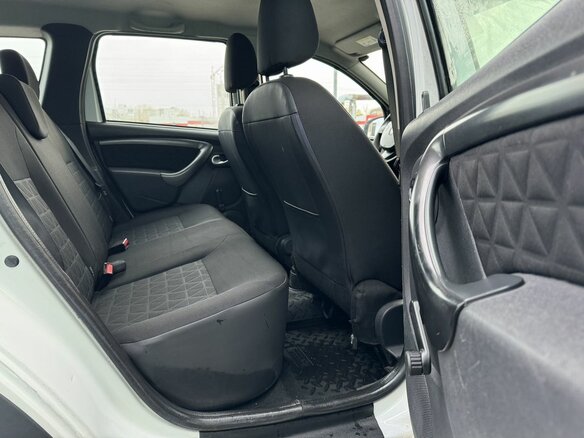 2015 Renault Duster I Рестайлинг, белый, 740000 рублей - вид 11