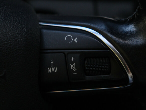 2012 Audi A4 IV (B8) Рестайлинг, белый, 1300000 рублей - вид 16