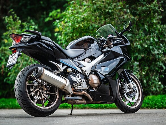 2014 Honda VFR 800, чёрный, 666000 рублей - вид 14