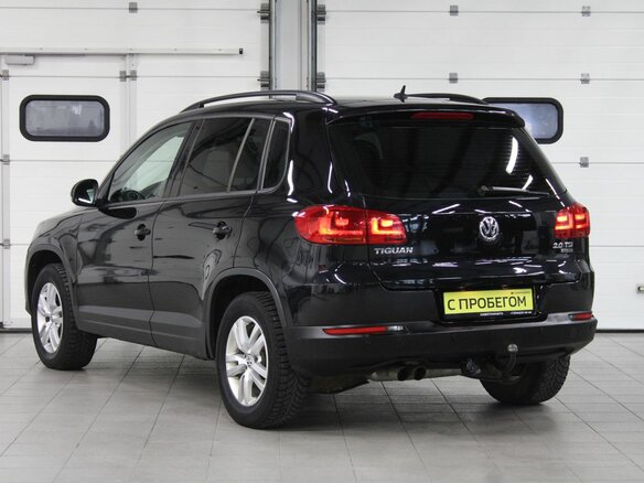 2015 Volkswagen Tiguan I Рестайлинг, чёрный, 1488000 рублей - вид 6