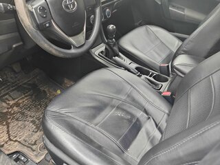 2015 Toyota Corolla XI (E160, E170, E180), белый, 1200000 рублей, вид 3