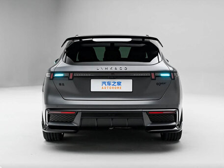 2026 Lynk & Co 07 GT I Рестайлинг, серый, 4860000 рублей, вид 4