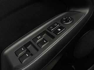 2017 Kia Cerato III Рестайлинг (Classic), белый, 1199777 рублей, вид 5