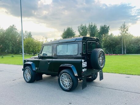 2008 Land Rover Defender 90 I Рестайлинг, чёрный, 2650000 рублей, вид 5