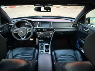 2017 Kia Optima IV, серый, 1850000 рублей, вид 4