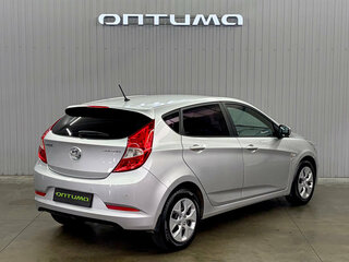 2014 Hyundai Solaris I Рестайлинг, серебристый, 1047000 рублей, вид 5