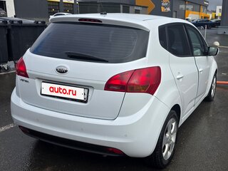 2013 Kia Venga I, белый, 840000 рублей, вид 5