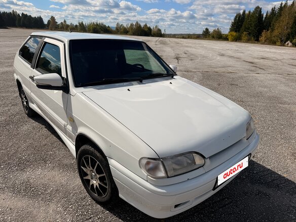 2012 Lada (ВАЗ) 2113, белый, 300000 рублей - вид 3