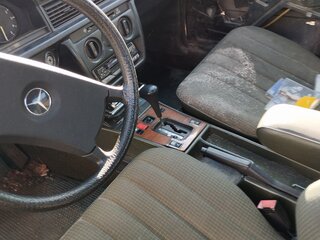 1985 Mercedes-Benz 190 (W201), зелёный, 70000 рублей, вид 4