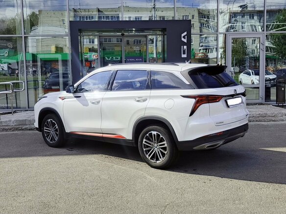 2023 Changan CS75 Plus I Рестайлинг, белый, 2170000 рублей - вид 6