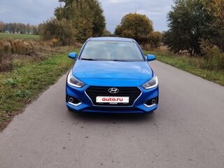 2017 Hyundai Solaris II, синий, 1160000 рублей, вид 2
