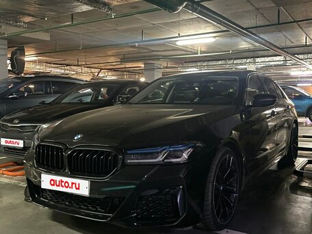 2018 BMW 5 серии 520d VII (G30/G31/G38), чёрный, 2850000 рублей, вид 3