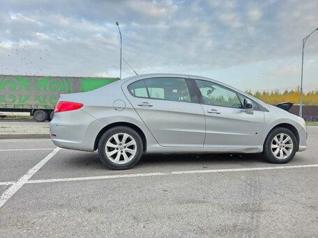 2016 Peugeot 408 I, серебристый, 618000 рублей, вид 3