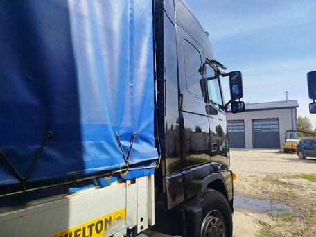 2006 Volvo FH, чёрный, 2900000 рублей, вид 5