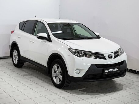 Toyota RAV4 IV (XA40)