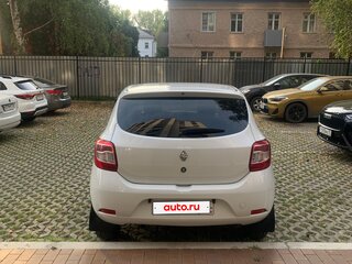 2016 Renault Sandero II, белый, 710000 рублей, вид 5