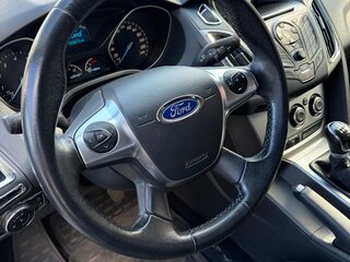 2015 Ford Focus III, чёрный, 695000 рублей, вид 5