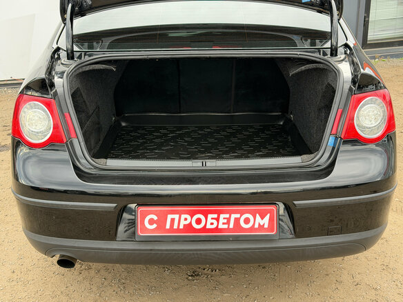 2009 Volkswagen Passat B6, чёрный, 450000 рублей - вид 10