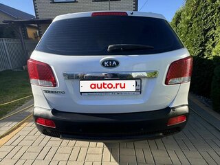 2012 Kia Sorento II, белый, 1600000 рублей, вид 4