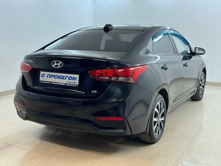 2017 Hyundai Solaris II, чёрный, 1180000 рублей, вид 4