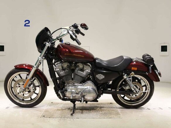 2014 Harley-Davidson Sportster 883, красный, 699000 рублей