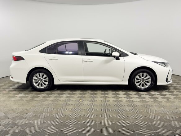 2022 Toyota Corolla XII (E210), белый - вид 4