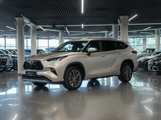 2026 Toyota Highlander IV (XU70), серый, 5750000 рублей, вид 1