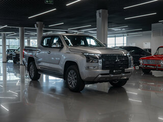 2026 Mitsubishi L200 VI, серебристый, 5700000 рублей, вид 2