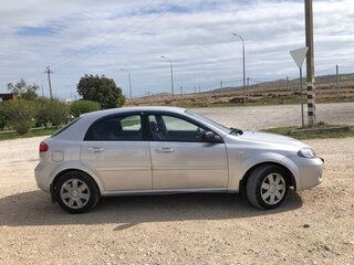 2007 Chevrolet Lacetti I, серебристый, 555000 рублей, вид 5