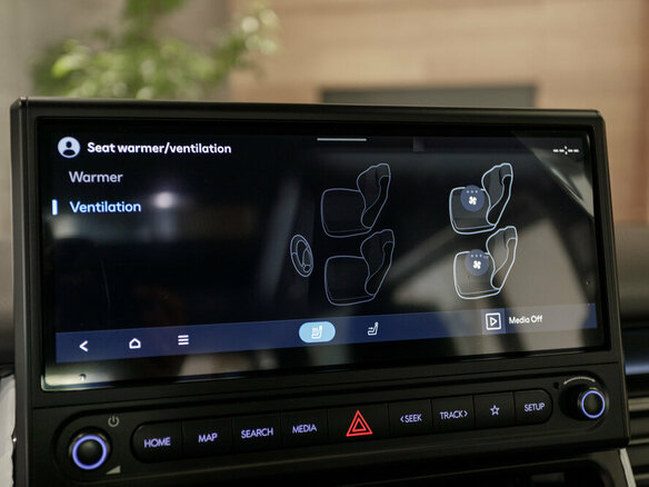 2026 Hyundai Staria I, чёрный, 10899000 рублей - вид 22