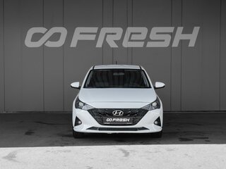2021 Hyundai Solaris II Рестайлинг, белый, 1359000 рублей, вид 3