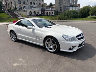2010 Mercedes-Benz SL-Класс 500 V (R230) Рестайлинг 2, белый, 3100000 рублей, вид 3
