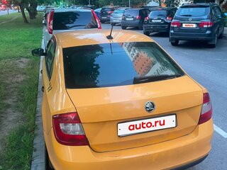 2017 Skoda Rapid I, жёлтый, 430000 рублей, вид 5