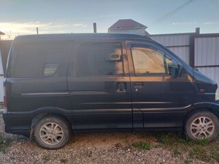 2001 Daihatsu Atrai 7 IV, чёрный, 350000 рублей, вид 2