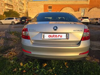 2015 Skoda Octavia III (A7), серебристый, 1200000 рублей, вид 4