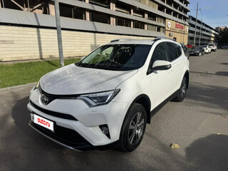 2018 Toyota RAV4 IV (XA40) Рестайлинг, белый, 2550000 рублей, вид 1